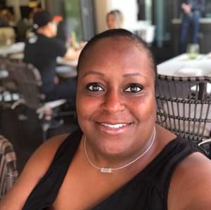 Meet your Posher, Yolanda